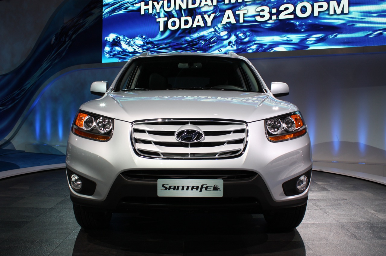  Hyundai Santa Fe 2011
